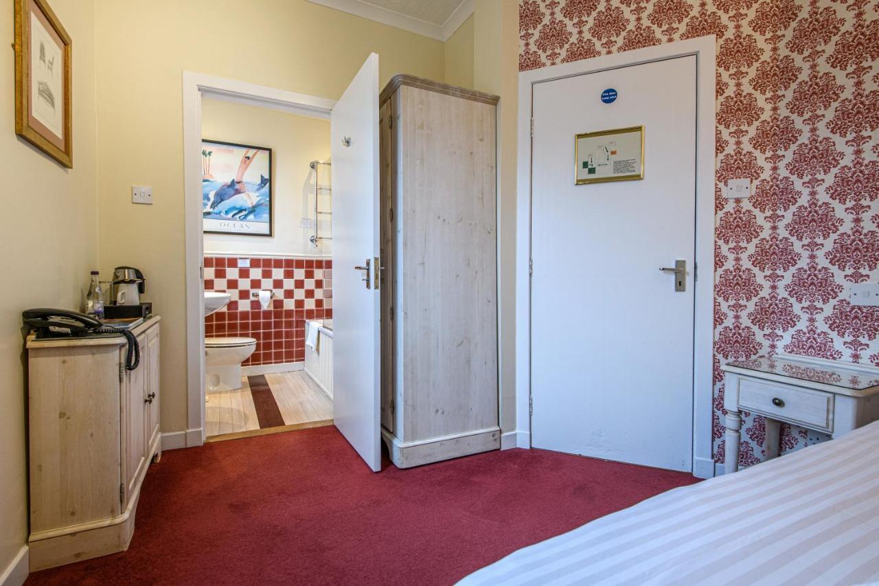 The Portland Hotel Lybster Bagian luar foto