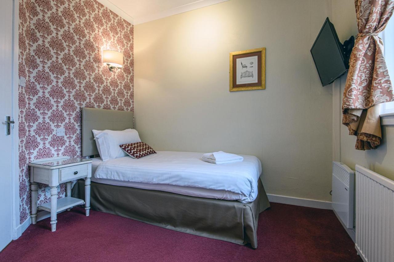 The Portland Hotel Lybster Bagian luar foto