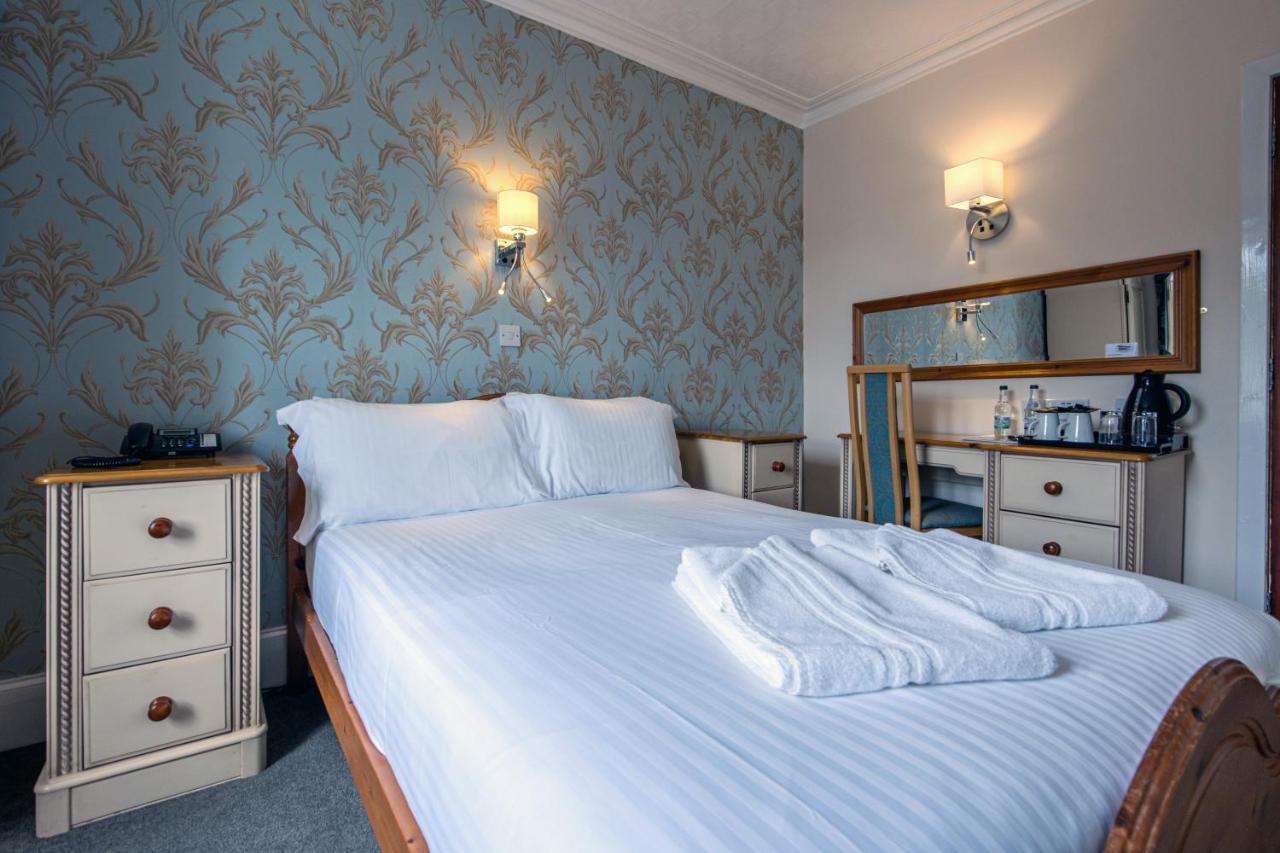 The Portland Hotel Lybster Bagian luar foto
