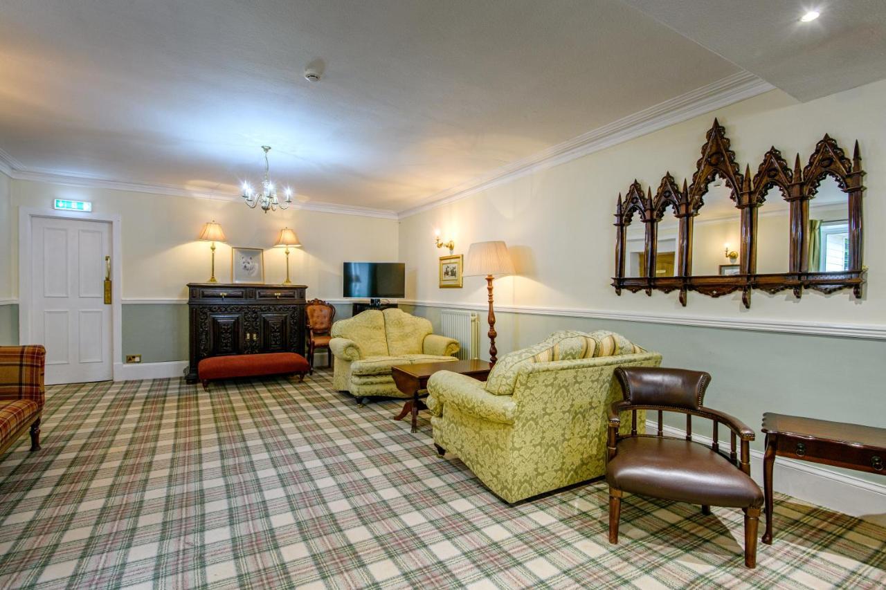 The Portland Hotel Lybster Bagian luar foto